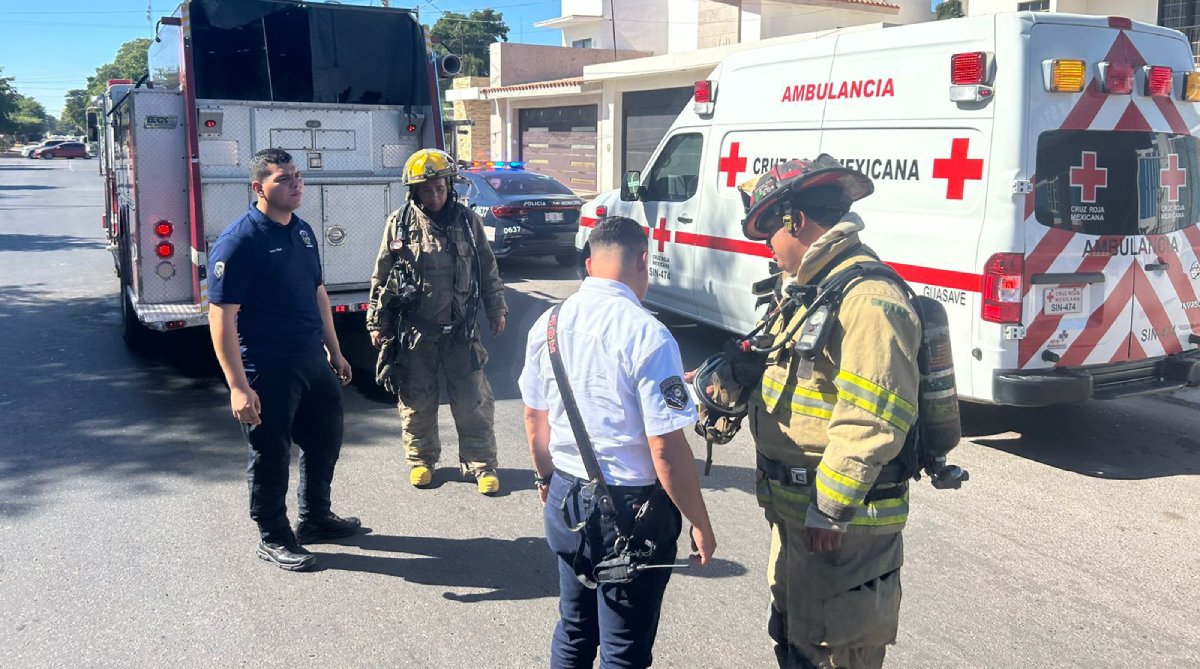 Incendio en vivienda de Guasave deja a un adulto lesionado