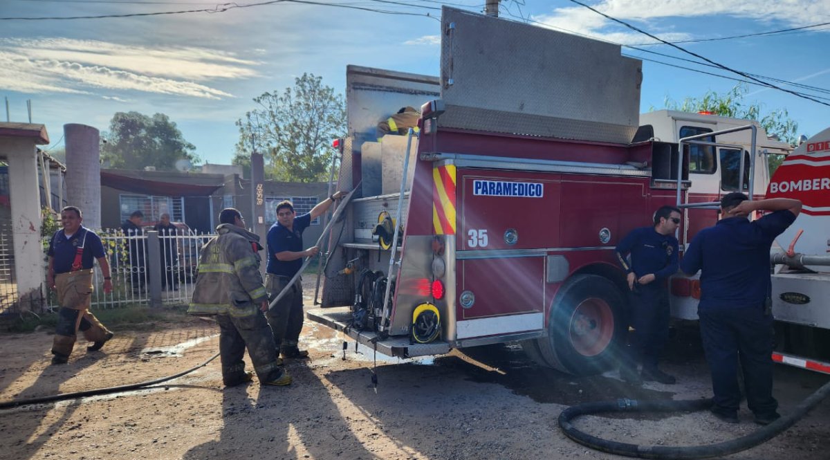 incendio en vivienda en ejido morelos de los mochis