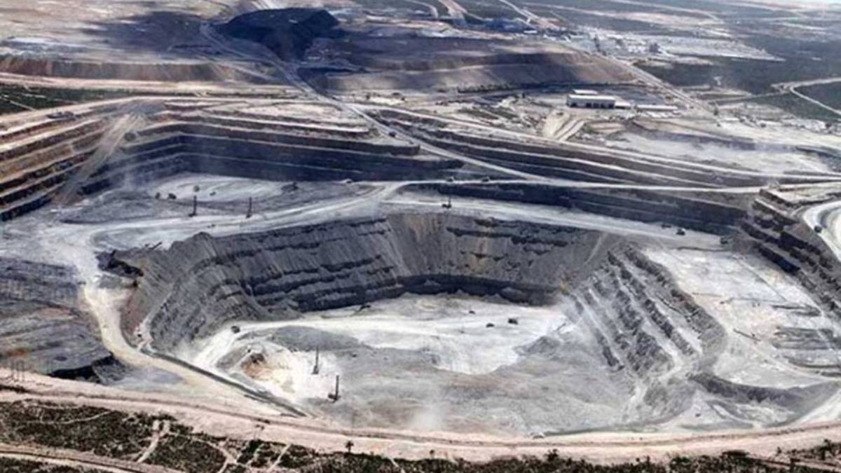 Investigan en Zacatecas robo de 6 contenedores cargados de minerales