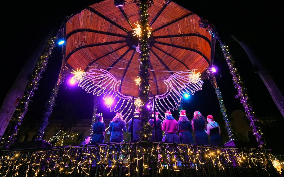 Llegará pronto la magia de la Navidad al Centro Histórico de Mazatlán con la iluminación de la Plazuela Machado