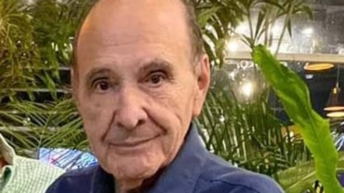 Realizan el funeral del ex alcalde “El Pili Tostado” en Mazatlán