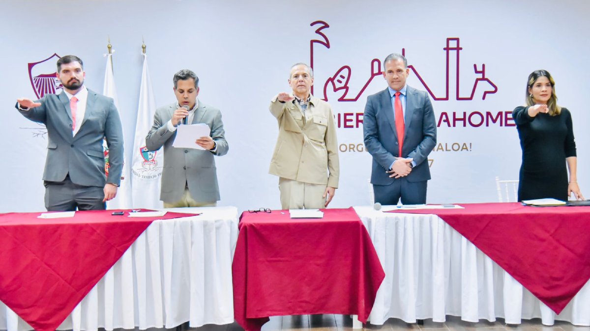 Rinden protesta titulares de varias paramunicipales de Ahome; alcalde los exhorta a trabajar al 100