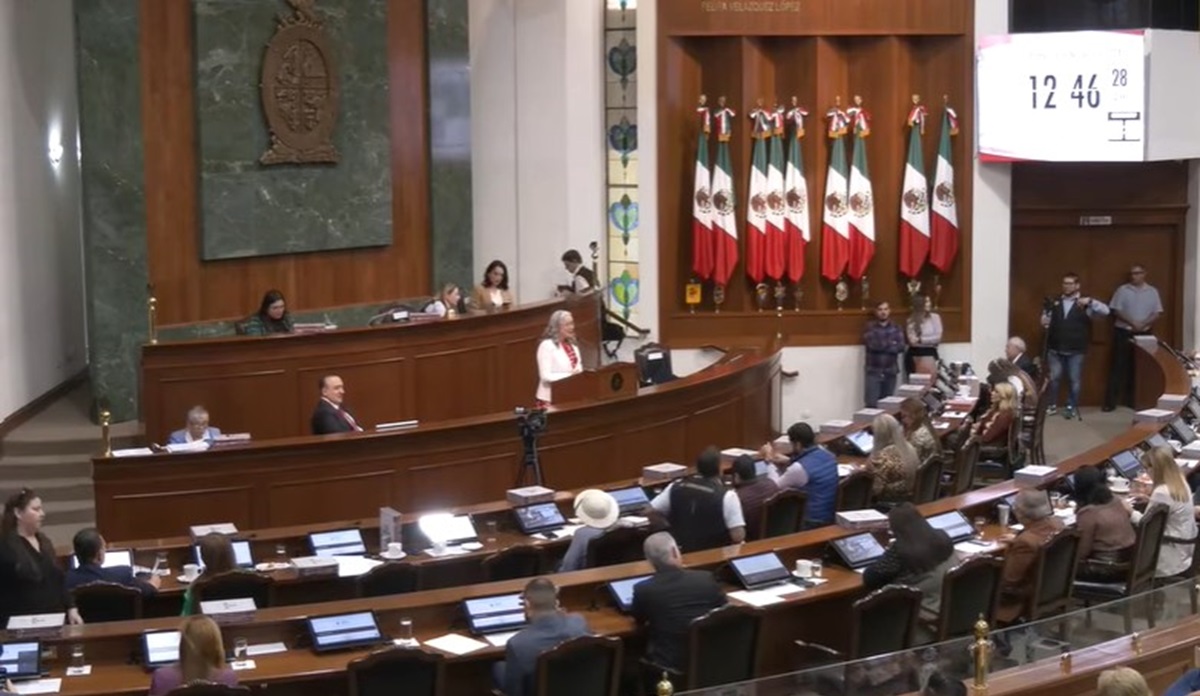 Zafarrancho entre diputados tras posicionamiento de incluir el Bienpesca en la Constitución