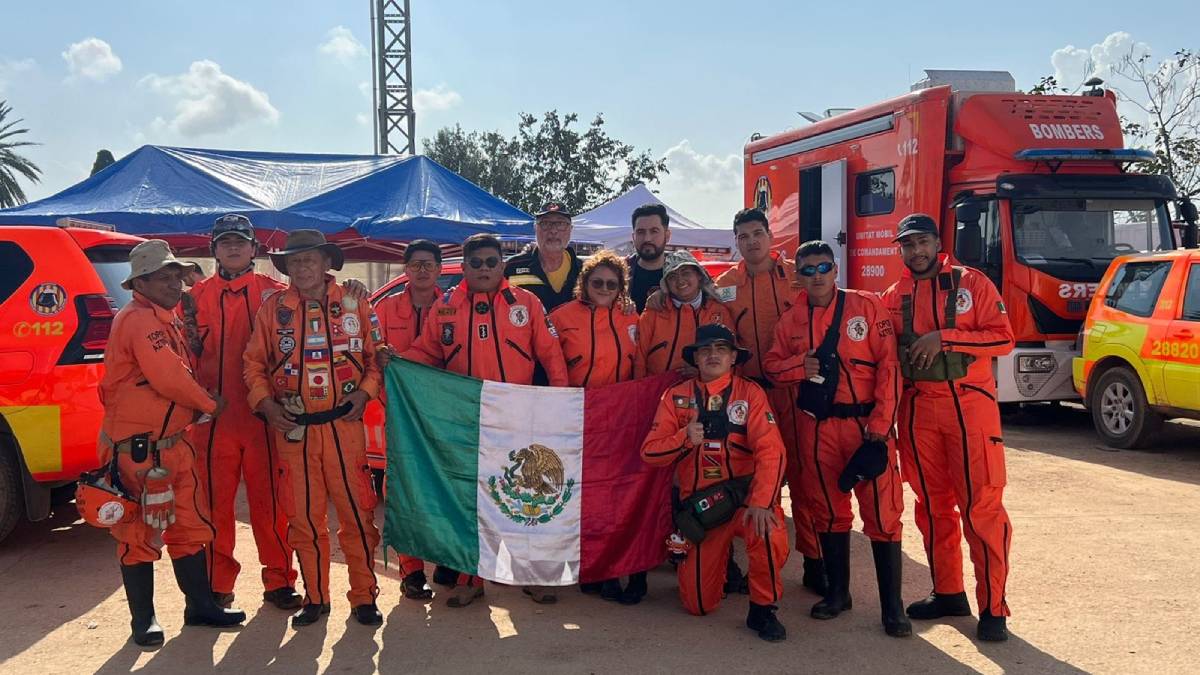 Sean Rescate Topos Azteca inician labores de rescate tras inundaciones en Valencia ...