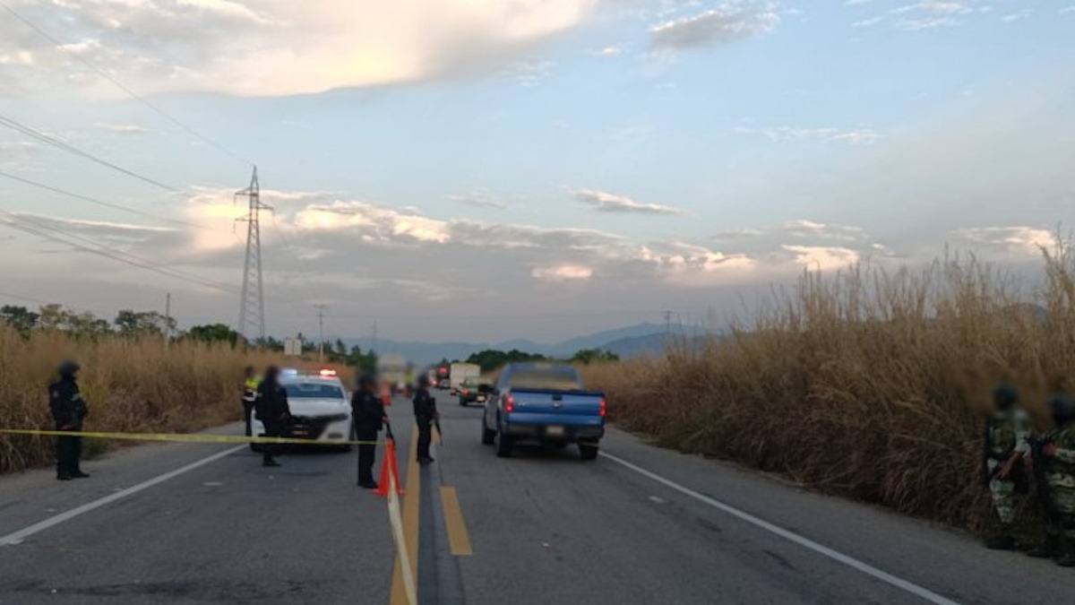 Accidente de autobús en Guerrero deja 2 mujeres fallecidas y más de 45 heridos