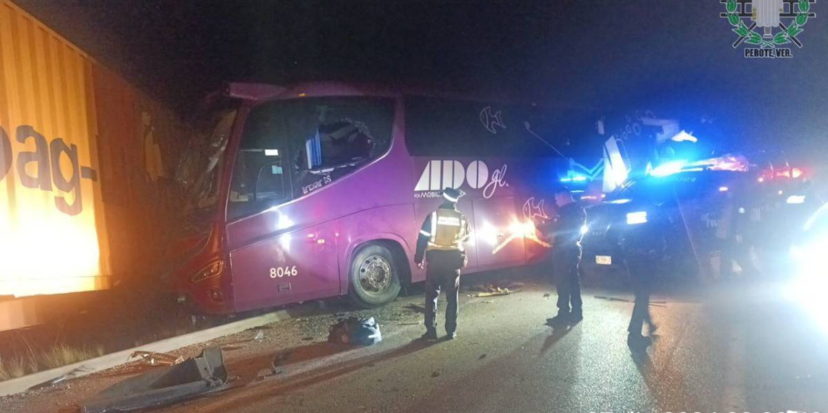 Trágico accidente en autopista Xalapa-Perote deja 8 muertos y varios heridos