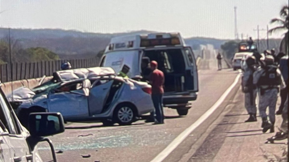 Fatal accidente en la Autopista Mazatlán-Culiacán deja un elemento de la GN muerto y otro herido