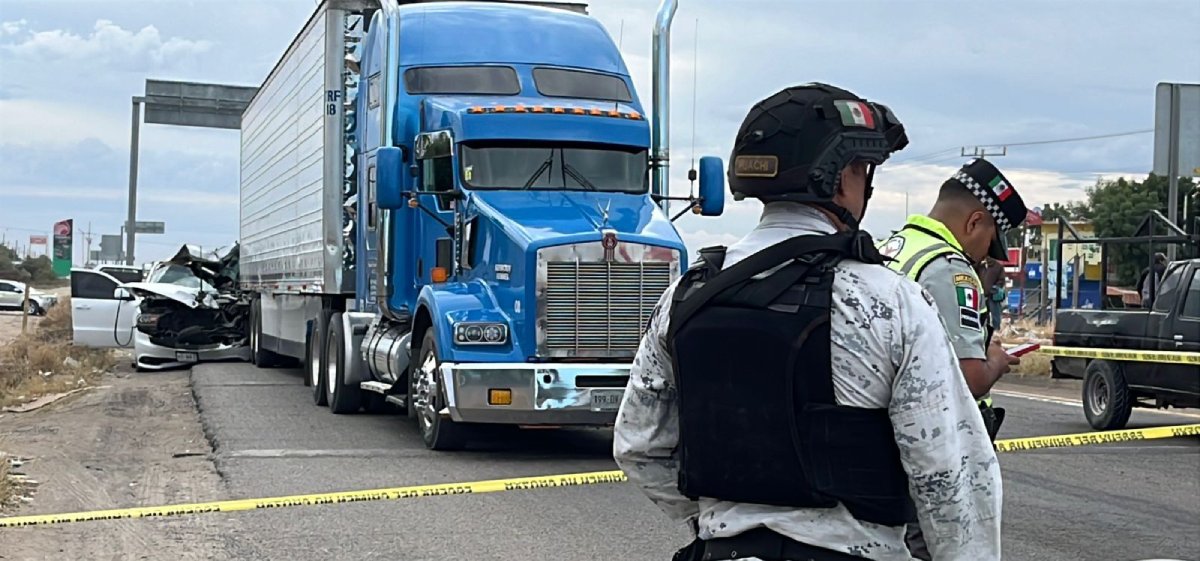 Un muerto y tres heridos deja un choque sobre la México 15, en Guasave