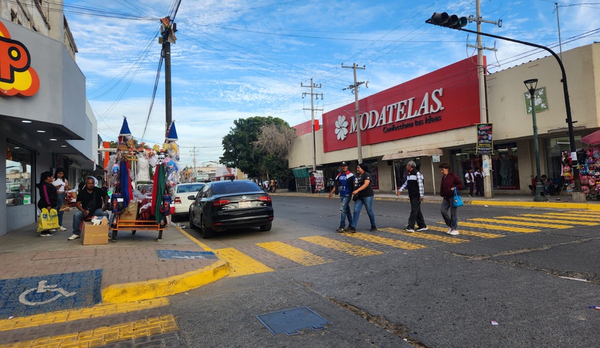 En análisis cierre a vehículos de Obregón y Carrasco, se busca ayudar: Alcaldesa de Guasave