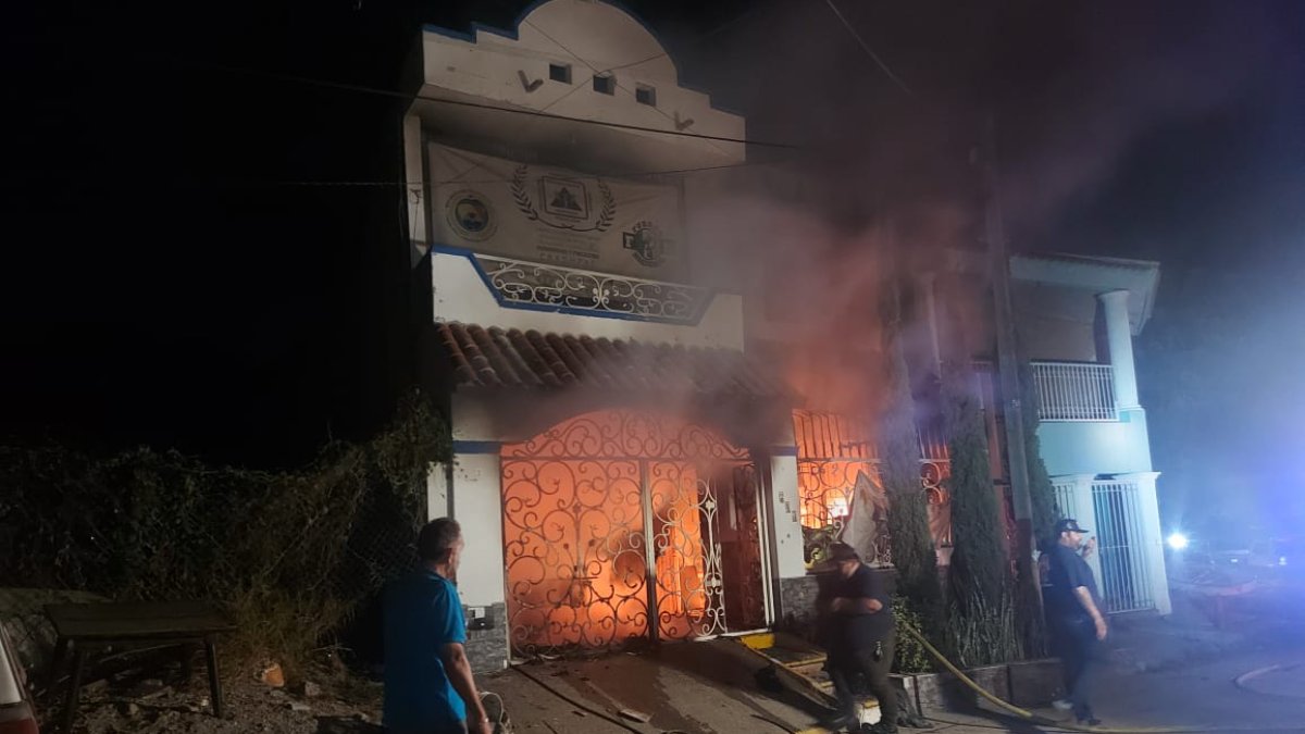 Atacan e incendian centro de rehabilitación en Jacarandas, Mazatlán