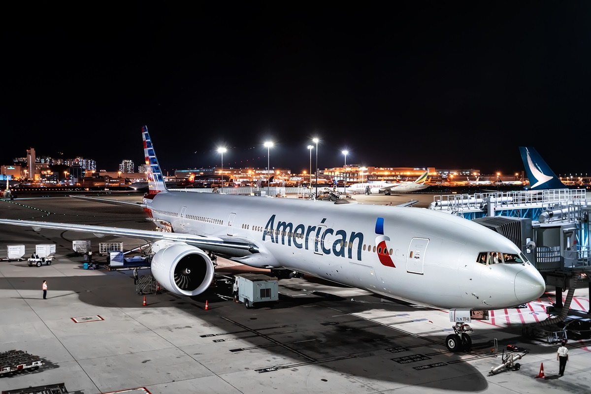 ¿Llegarán a su destino esta Nochebuena? American Airlines interrumpe sus vuelos en Estados Unidos