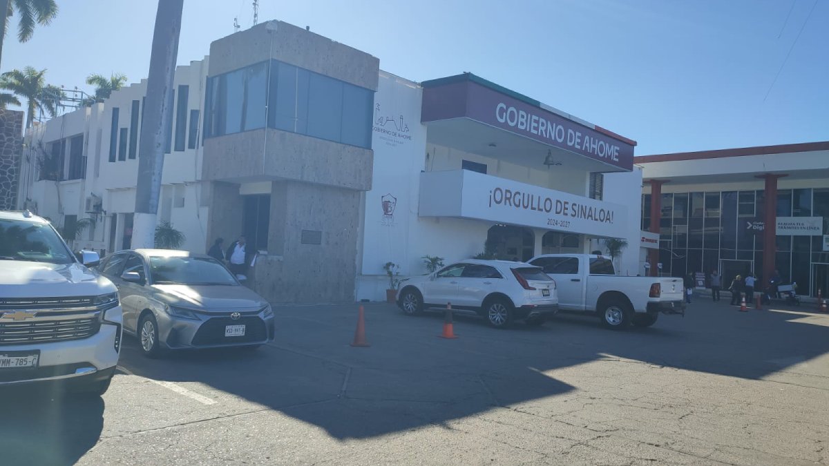 Ahome cubrirá en una primera etapa el pago de los aguinaldos a una parte de los trabajadores: Tesorero