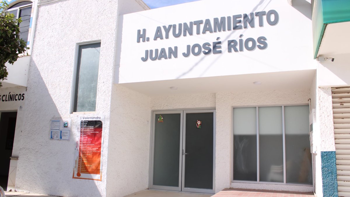 El Ayuntamiento de Juan José Ríos cumple con el pago del aguinaldo a sus trabajadores