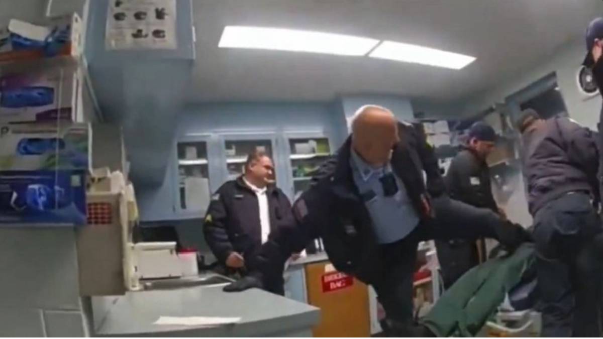 Muere afroestadounidense tras brutal golpiza policial en cárcel de Marcy, Nueva York