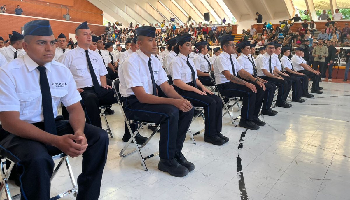 Se gradúan 234 nuevos policías para reforzar la seguridad en Sinaloa; 44% son agentes mujeres