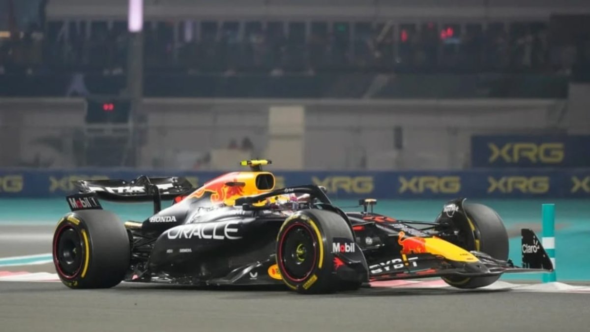 Checo Pérez fuera del top 10 en las primeras pruebas de Abu Dhabi