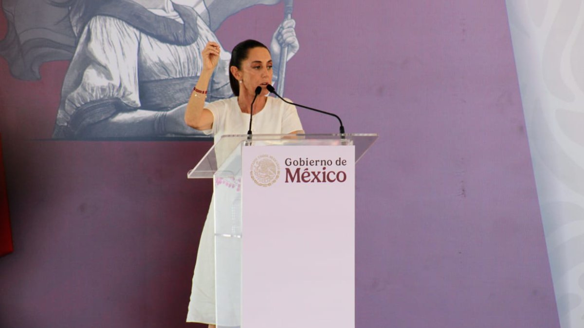 “Con el pueblo todo, sin el pueblo nada”: Sheinbaum socializa nuevos programas de apoyo en Mazatlán