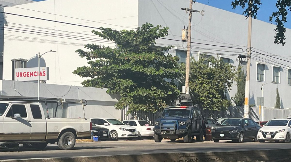 ¡Hay un niño de 12 años baleado! Trasladan a hospital de Culiacán a familia herida en Badiraguato