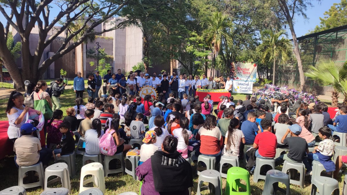 Club Rotario Mazatlán Norte continúa sacando sonrisas con la “Navidad de los Niños”