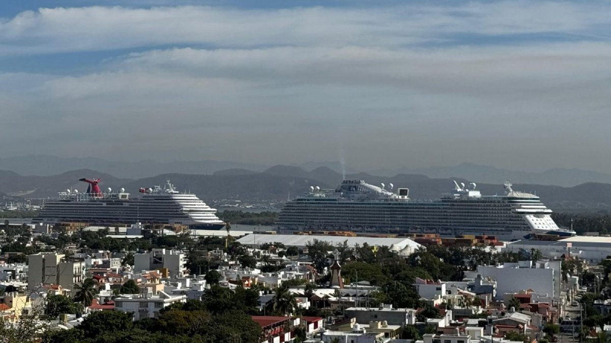 De plácemes Mazatlán, recibe a más de 8 mil turistas en doble arribo de cruceros este martes