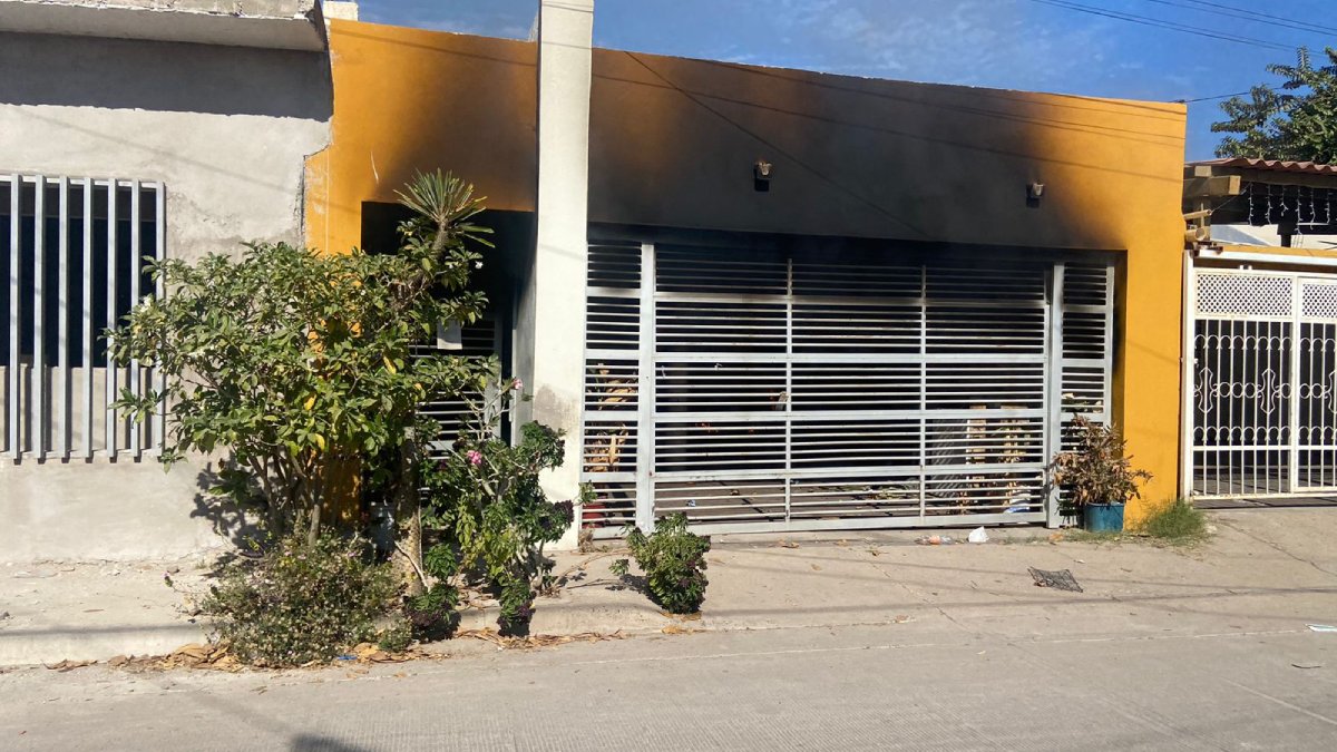 Por segunda vez disparan contra domicilio al sur de Culiacán, pero ahora le prenden fuego