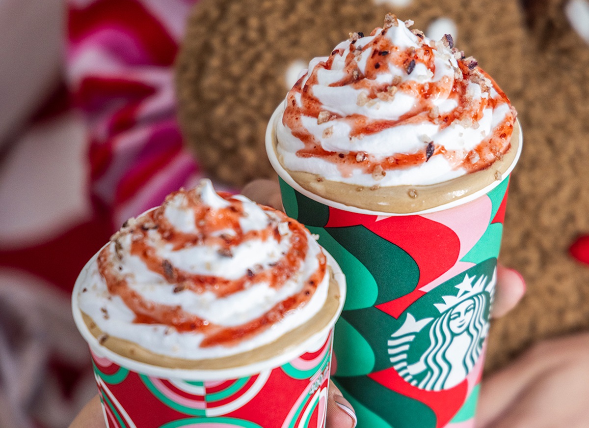 ¿Se te antoja un café con este clima? ¡Que sean dos! Starbucks te regala el segundo en bebidas participantes