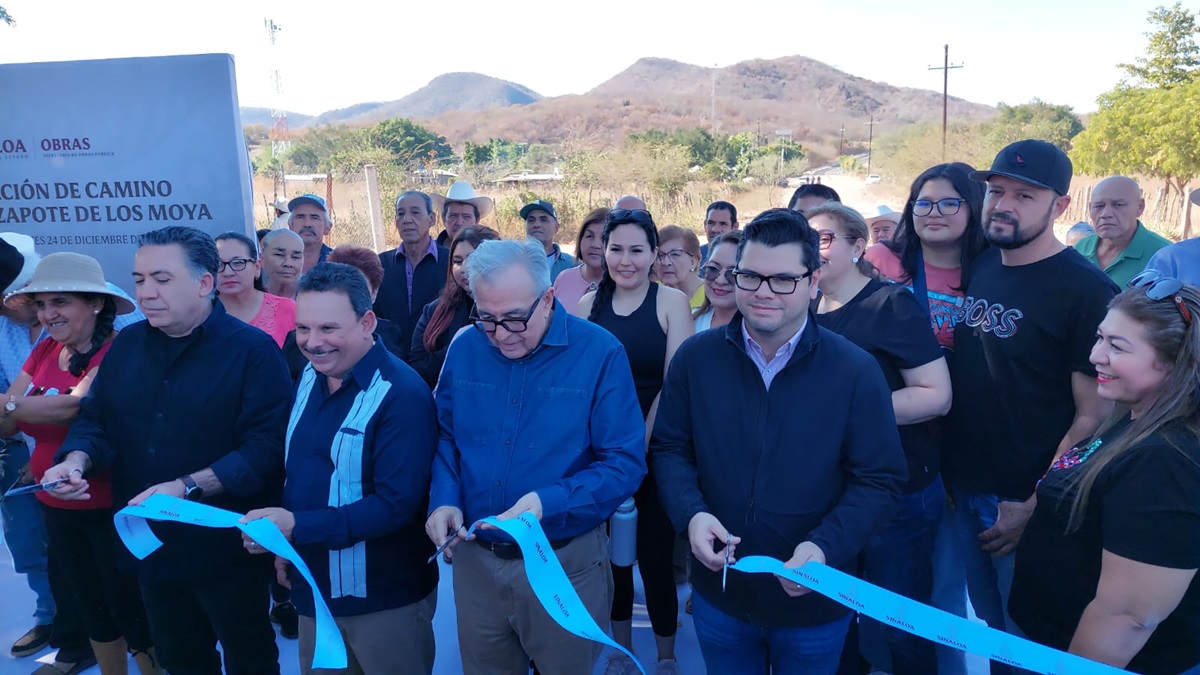 Gobernador entrega obra carretera de El Limón a El Zapote de Los Moya, en Mocorito