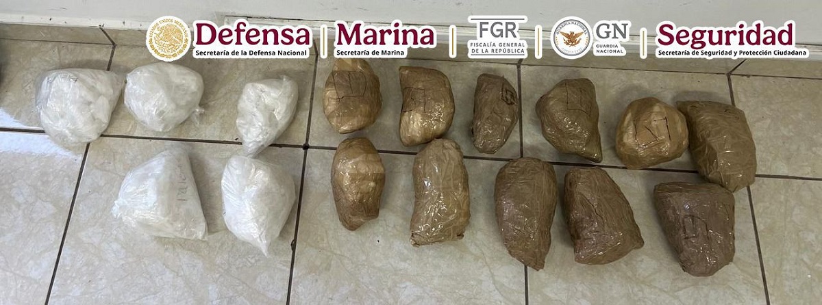En Sinaloa, detienen a sujeto con dos maletas repletas de fentanilo y cristal, informa Harfuch