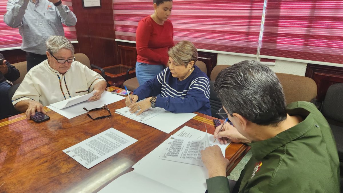 El Ayuntamiento de Guasave firma convenio de vivienda con la CVIVE; será un programa histórico