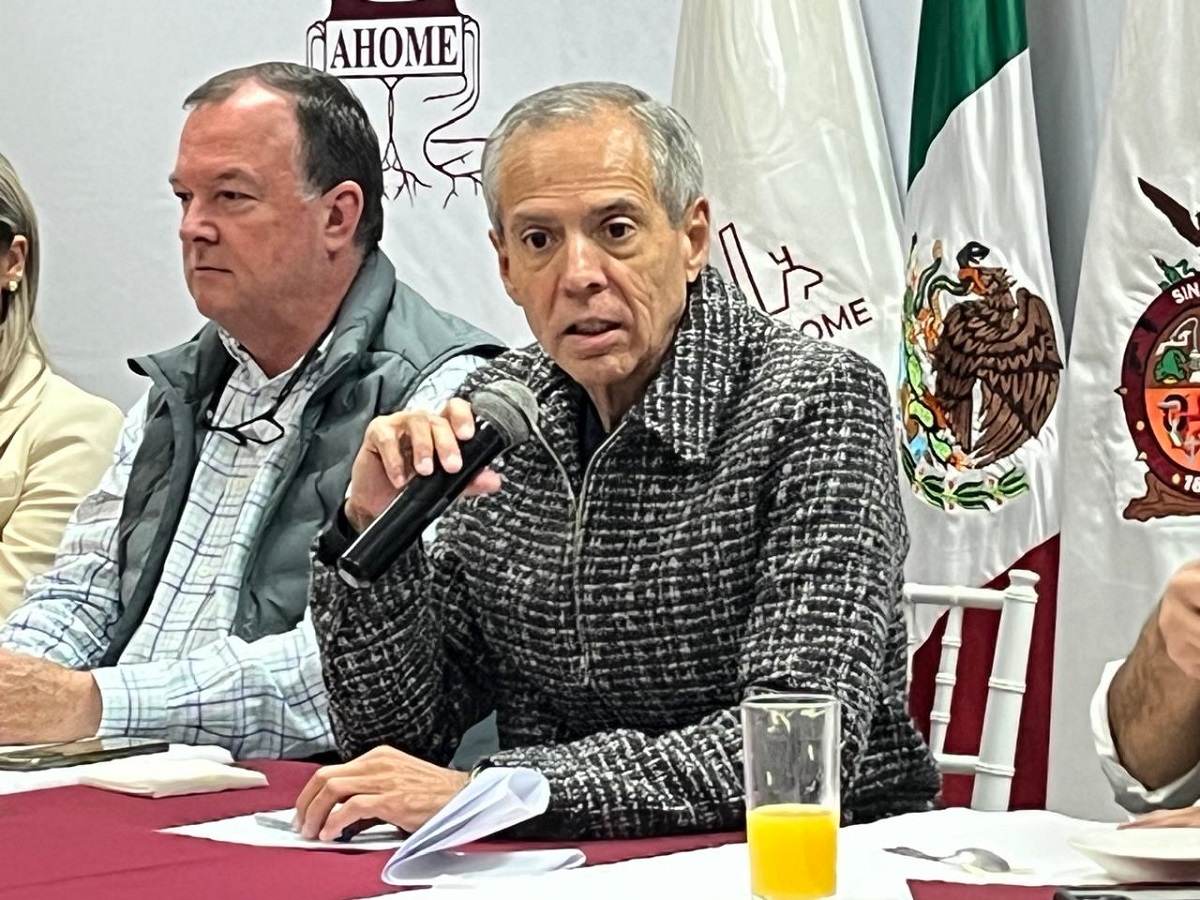 Ordena FGR retirar retenes carreteros en Sinaloa de manera temporal, confirma GVL
