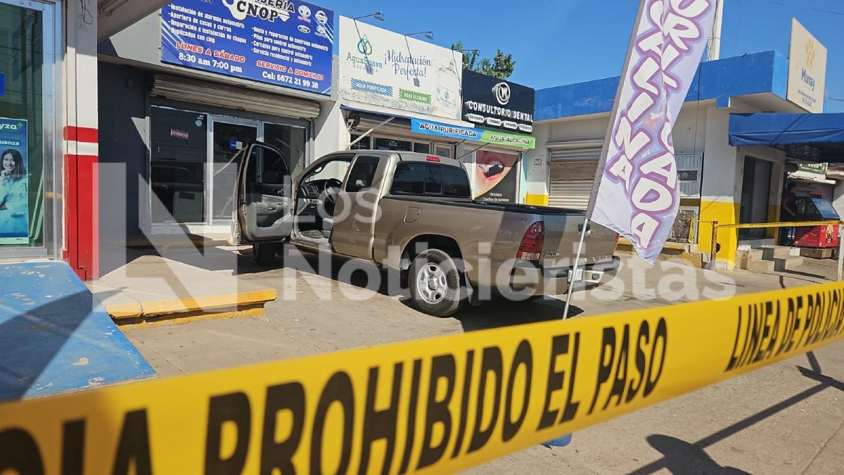 Por la calle del tianguis de Los Huizaches asesinan a balazos a un hombre en Culiacán