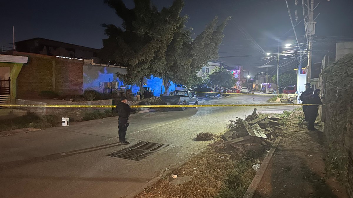 Sujeto es agredido a balazos y pierde la vida rumbo al hospital, en Mazatlán