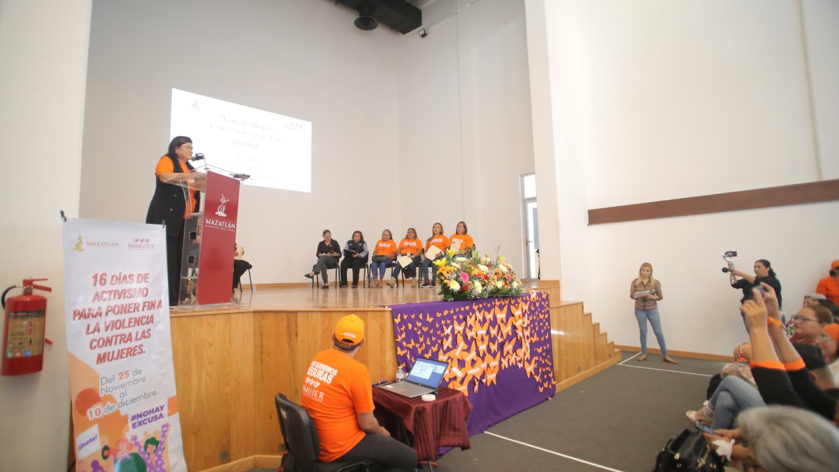 Concluyen los 16 días de activismo del IMMUJER Mazatlán con el foro de “Mujeres Constructoras de Paz”