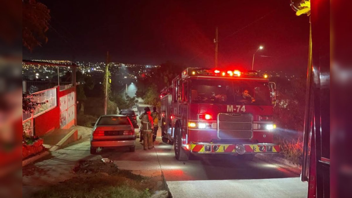 Múltiples incendios movilizan a Bomberos durante Nochebuena