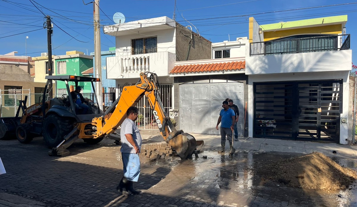Jumapam realiza jornada de reparaciones en Mazatlán en vísperas de Año Nuevo
