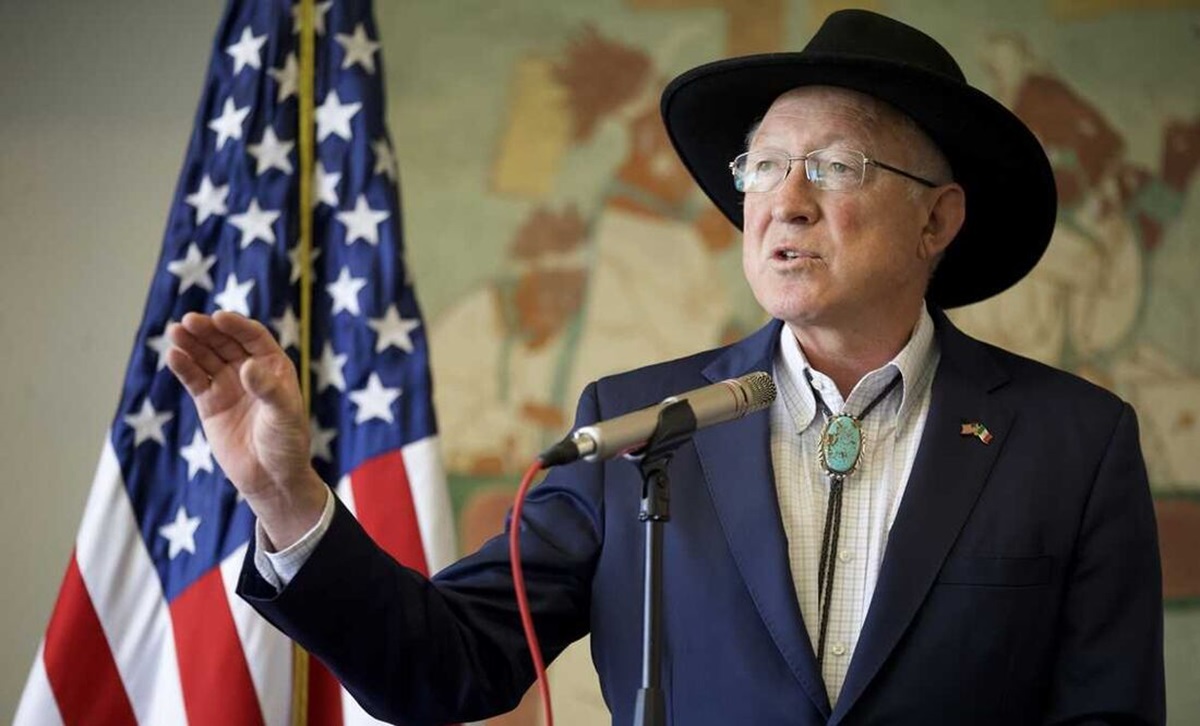 Video: Ante el cambio en la Embajada de EU en México, ¿qué dice Ken Salazar sobre el nuevo designado por Trump?