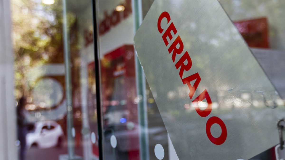 Recuerda: El 1 de mayo los bancos suspenden operaciones presenciales; aquí la recomendación de para los usuarios