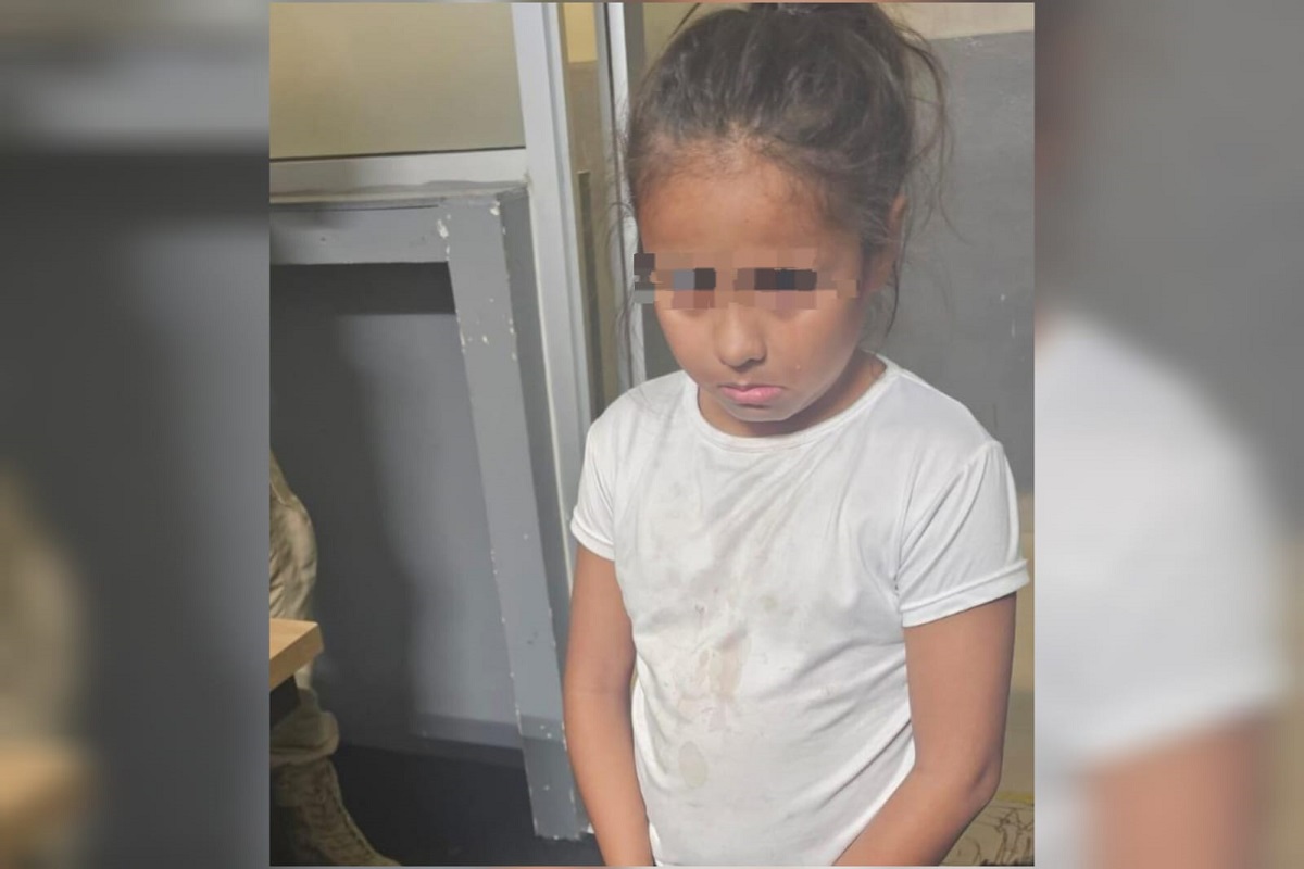 ¡Ya en casa! Localizan a familiares de niña extraviada en la colonia Felipe Ángeles en Mazatlán