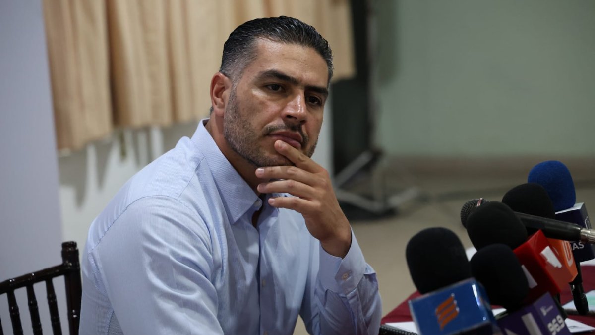 Ya está en Sinaloa Omar García Harfuch; regresa para continuar con trabajos de seguridad