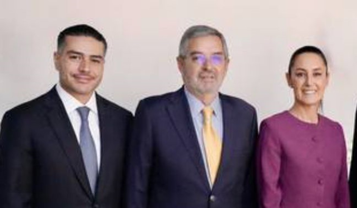 Omar García Harfuch, Juan Ramón de la Fuente y Claudia Sheinbaum
