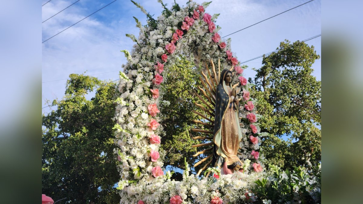 Por la paz, el bien común y problemas propios, piden peregrinos a la Virgen de Guadalupe en Guasave