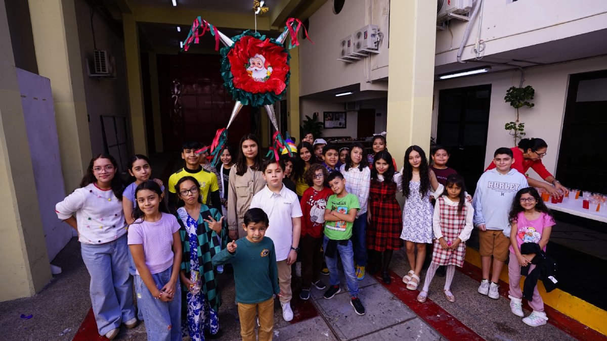 Estudiantes del CMA disfrutan de una alegre posada navideña en Mazatlán