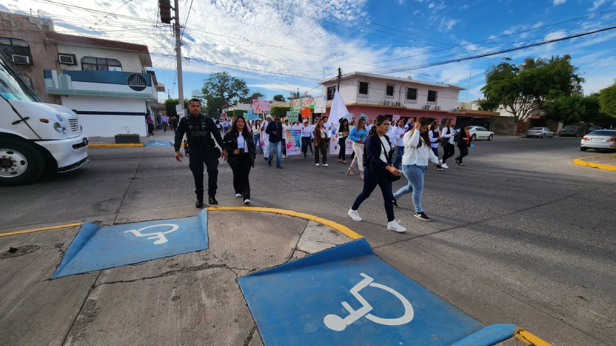 ‘Las banquetas del terror’; entrando el año rehabilitarán rampas de discapacitados en Guasave