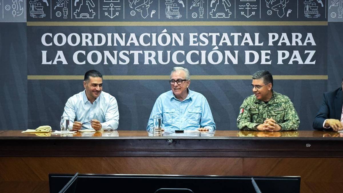 Rocha y García Harfuch presiden reunión de Gabinete de Seguridad en Sinaloa 