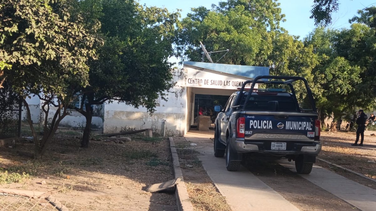 Por tronar cuetes, se incendia bodega del Centro de Salud en Las Quemazones, Guasave