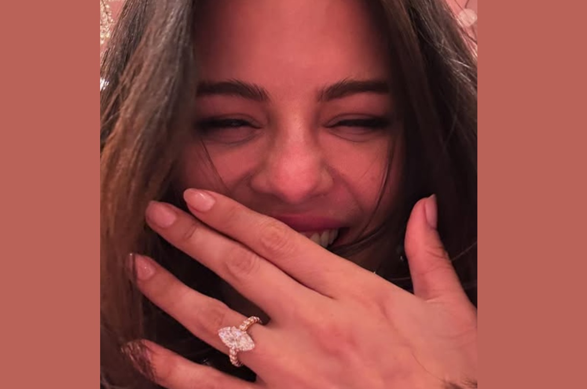 ¡Le dan el anillo! Selena Gómez se compromete con Benny Blanco