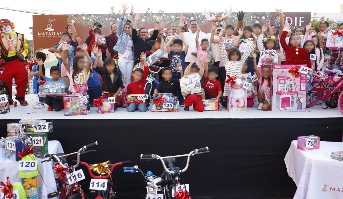 Finalizan Posadas Navideñas del Sistema DIF y Gobierno de Mazatlán con fiesta en Villa Unión