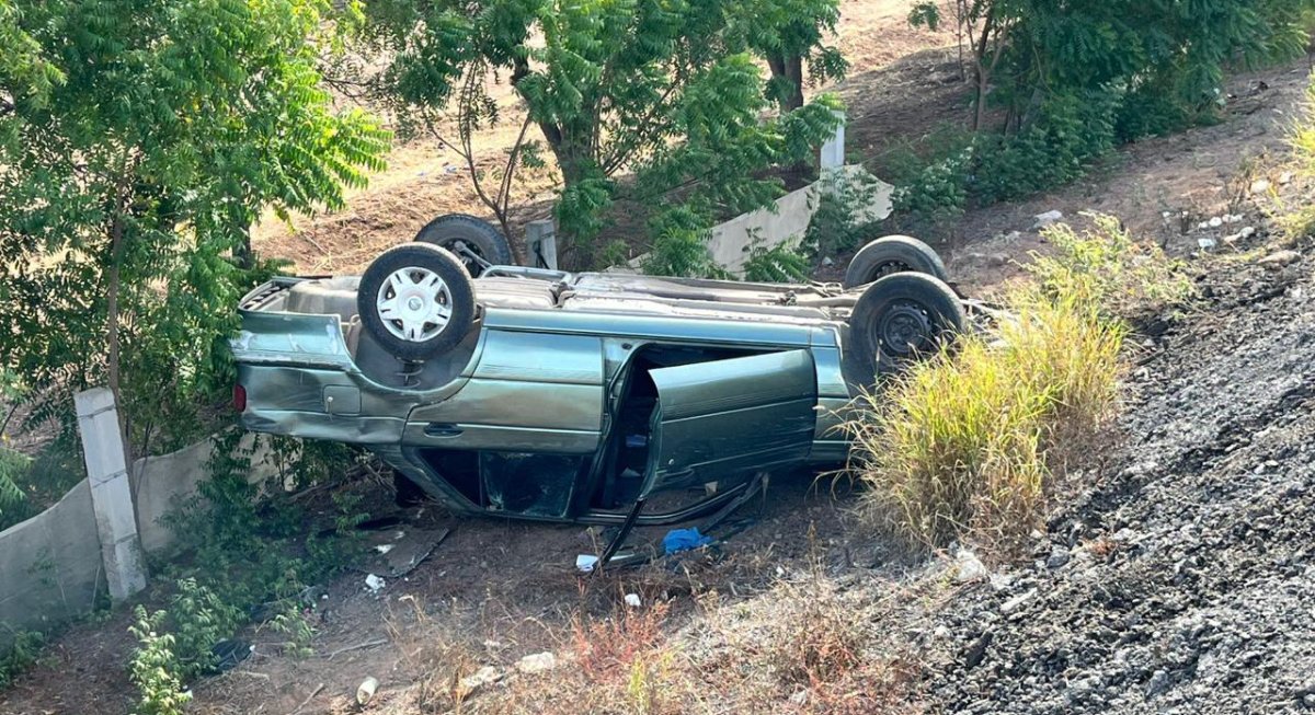 Volcadura en Valle del Carrizo, Ahome, deja tres personas lesionadas, entre ellas una menor