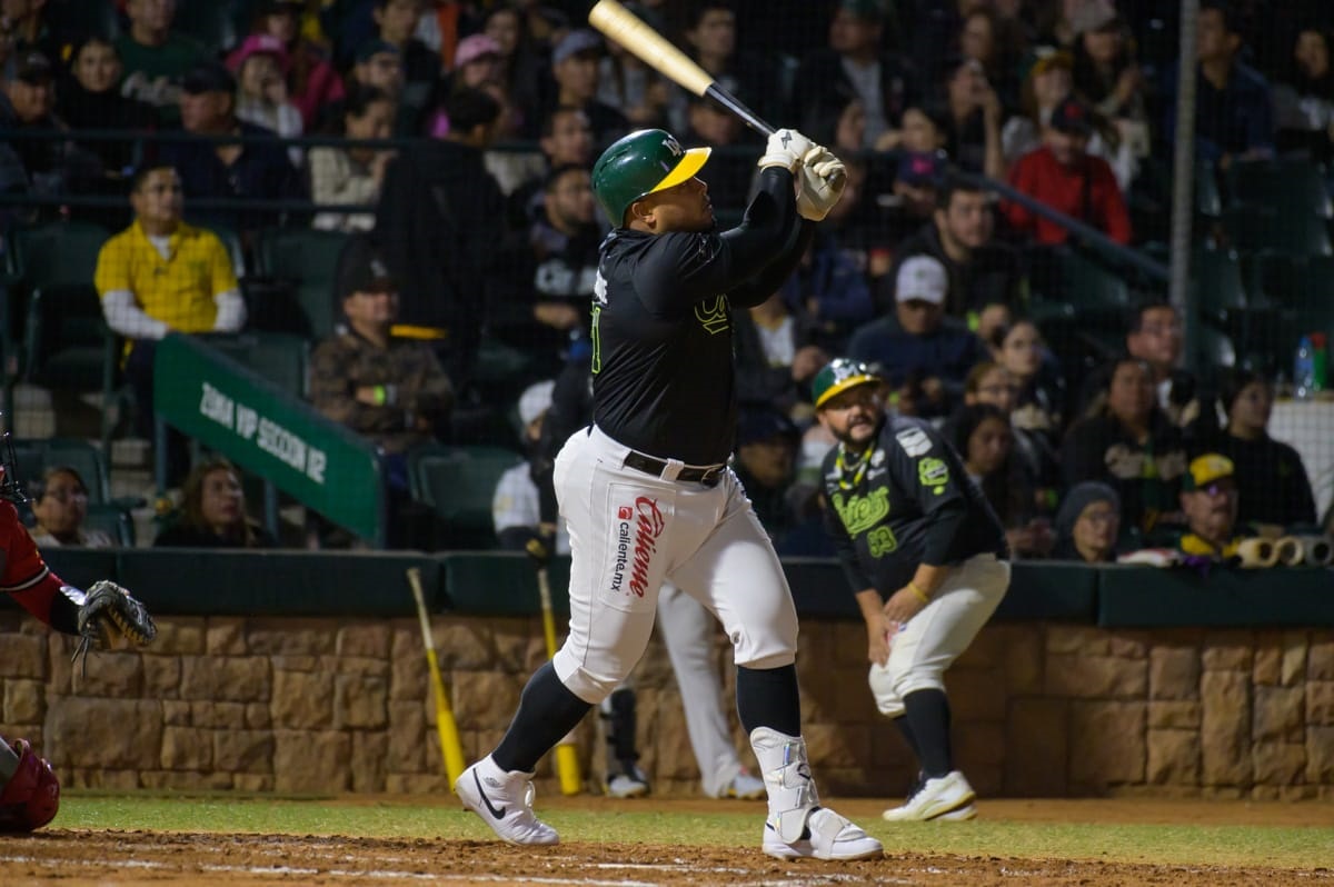 Jorge Pérez y Yasmany Tomás son los más destacados de la semana en la LMP