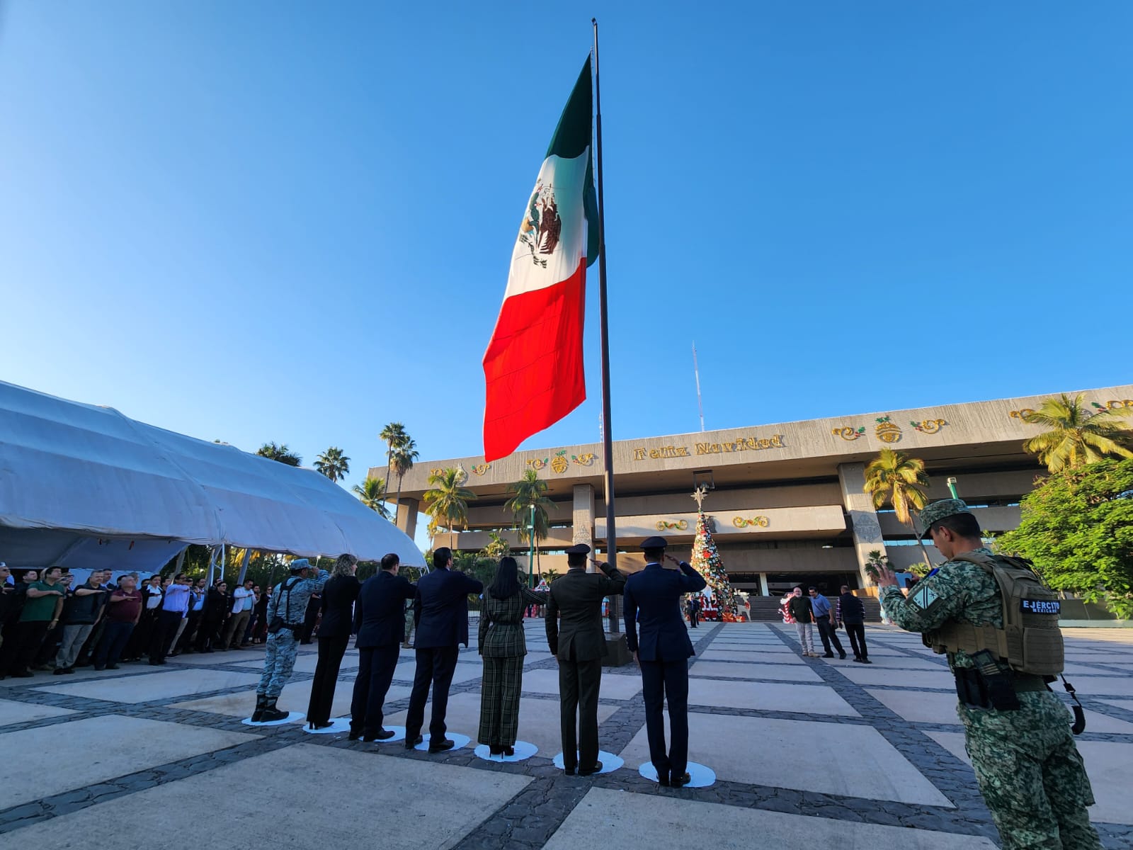 Encabeza Ismael Bello izamiento por conmemoración del 110 Aniversario de la Promulgación de la Ley Agraria